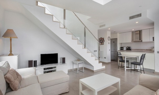 Herverkoop - Vrijstaande Villa -
Entre Naranjos - Vistabella Golf - Entre Naranjos