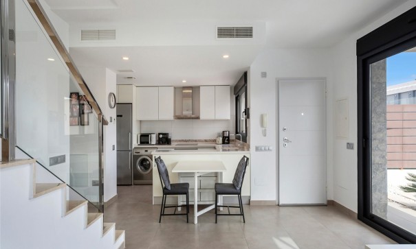 Herverkoop - Vrijstaande Villa -
Entre Naranjos - Vistabella Golf - Entre Naranjos