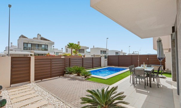 Herverkoop - Vrijstaande Villa -
Entre Naranjos - Vistabella Golf - Entre Naranjos