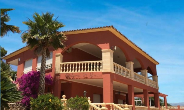 Sale - Detached Villa -
Alfaz del Pi - El Planet