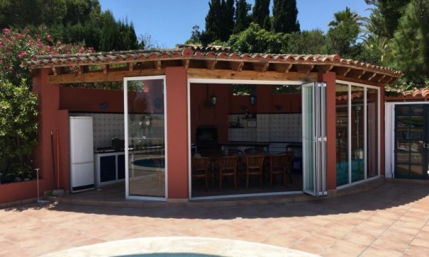 Sale - Detached Villa -
Alfaz del Pi - El Planet