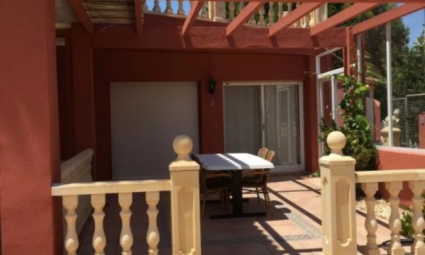 Sale - Detached Villa -
Alfaz del Pi - El Planet