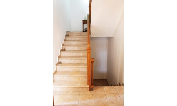 Återförsäljning - Fristående villa -
Torrevieja