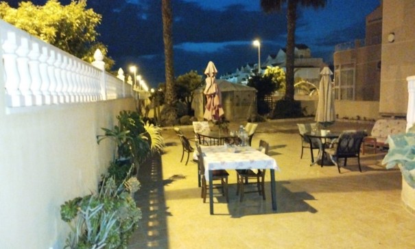 Återförsäljning - Fristående villa -
Torrevieja