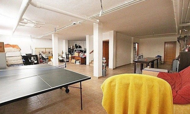 Återförsäljning - Fristående villa -
Torrevieja