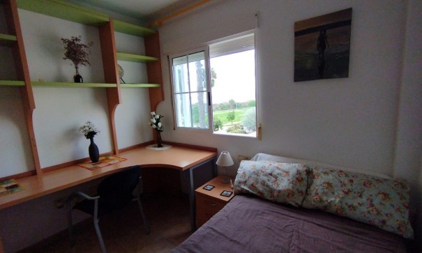 Återförsäljning - Fristående villa -
Torrevieja