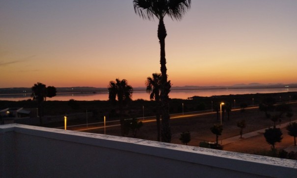 Återförsäljning - Fristående villa -
Torrevieja