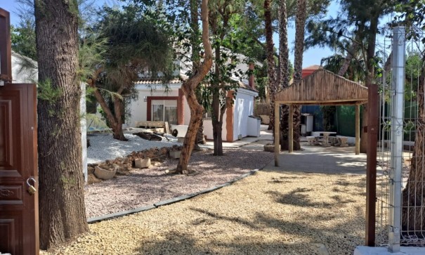 Resale - Finca Landgut -
Orihuela