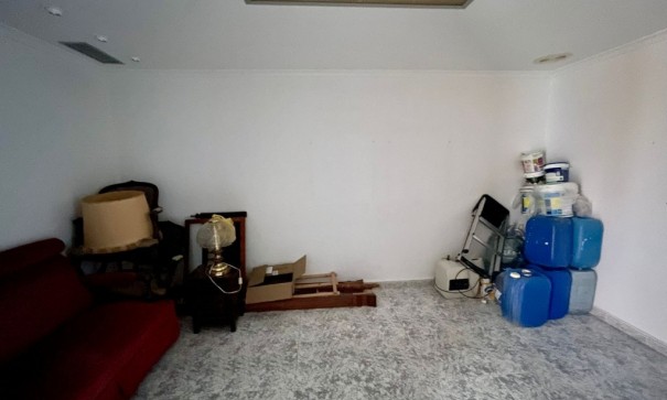 Återförsäljning - Kommersiell -
Los Alcazares