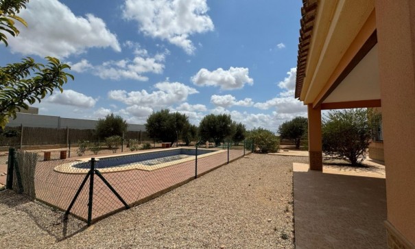 Återförsäljning - Radhus -
Fuente Álamo