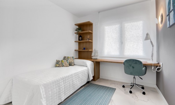 New Build - Apartment Flat -
Torrevieja - Punta Prima*