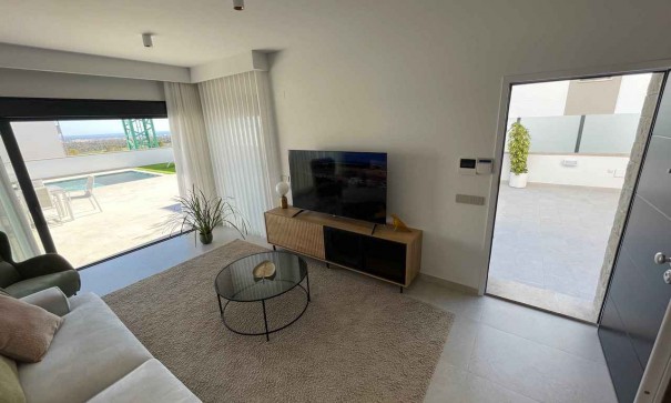 Venta - Chalet Independiente -
San Miguel de Salinas - San Miguel