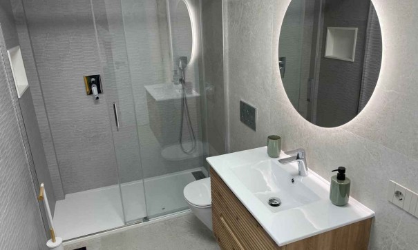 Venta - Chalet Independiente -
San Miguel de Salinas - San Miguel