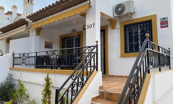 Sale - Detached Villa -
Orihuela Costa