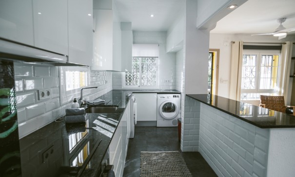 Sale - Detached Villa -
Orihuela Costa