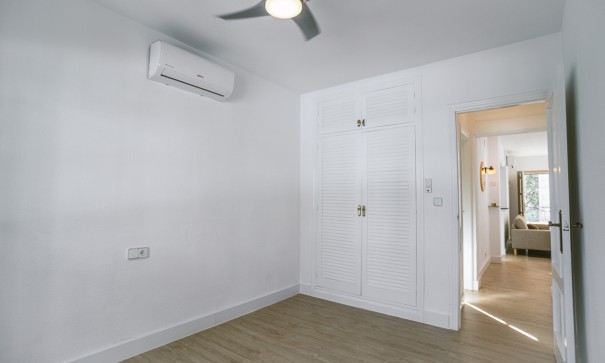 Sale - Detached Villa -
Orihuela Costa