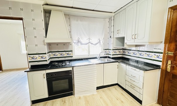 Sale - Detached Villa -
Orihuela