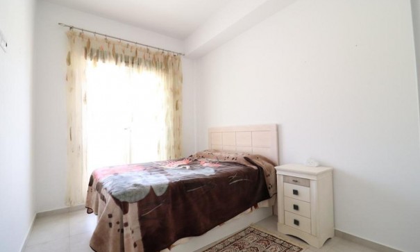 Videresalg - Fritliggende villa -
San Miguel de Salinas