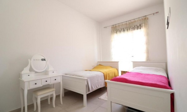 Videresalg - Fritliggende villa -
San Miguel de Salinas