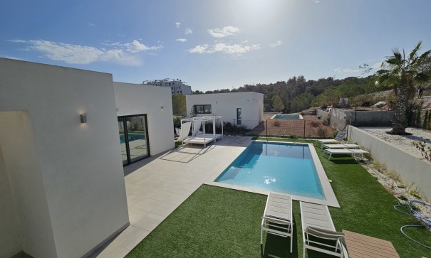 Återförsäljning - Fristående villa -
Las Colinas - Las Colinas Golf Resort