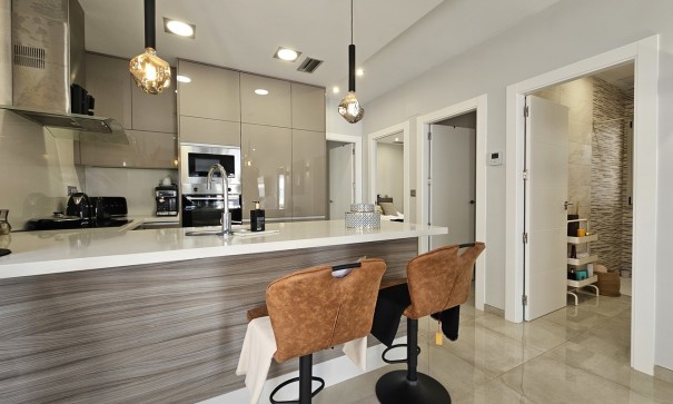 Resale - Freistehende Villa -
Villamartín