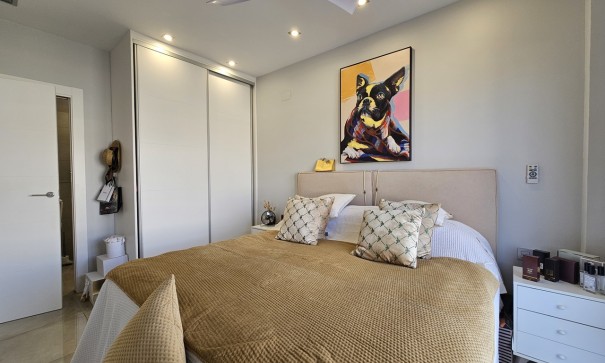 Resale - Freistehende Villa -
Villamartín