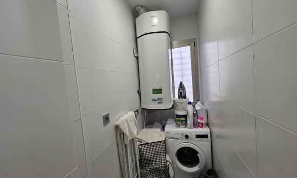 Resale - Freistehende Villa -
Villamartín