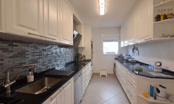 Sprzedaż - Willa wolnostojąca -
Punta Prima