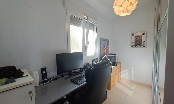 Sprzedaż - Willa wolnostojąca -
Punta Prima