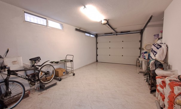 Sprzedaż - Willa wolnostojąca -
Punta Prima