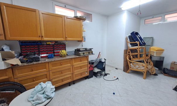 Sprzedaż - Willa wolnostojąca -
Punta Prima