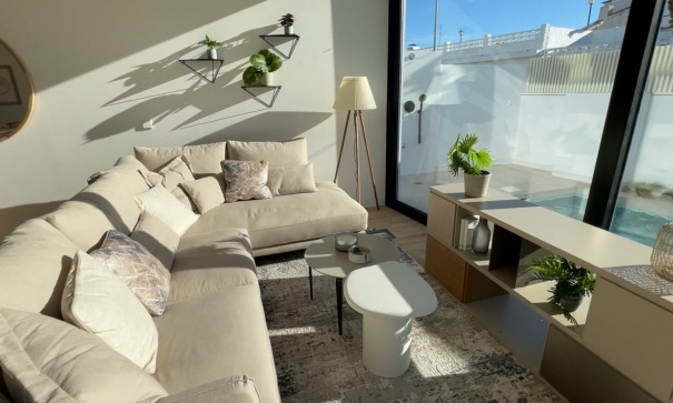 Resale - Freistehende Villa -
Pilar de la Horadada