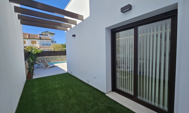 Återförsäljning - Fristående villa -
Dehesa de Campoamor - Dehesa de campoamor