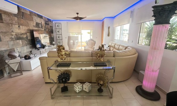 Videresalg - Lejlighed lejlighed -
Los Dolses