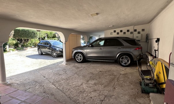 Sprzedaż - Willa wolnostojąca -
Elche