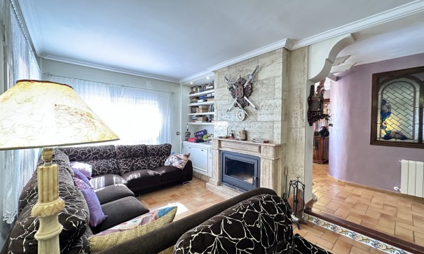 Sprzedaż - Willa wolnostojąca -
Elche