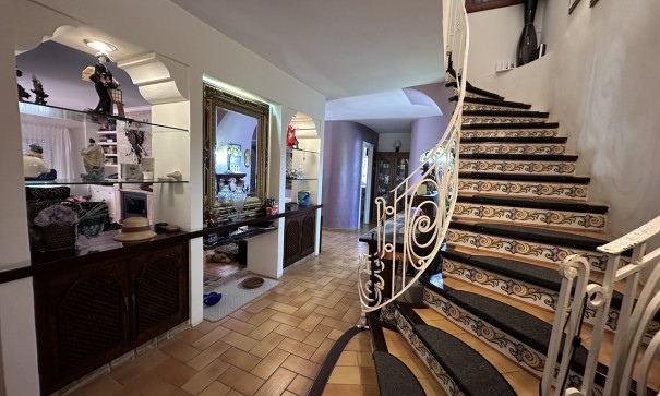 Sprzedaż - Willa wolnostojąca -
Elche