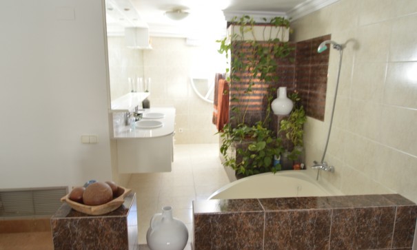 Revente - Villa Individuelle -
Torrevieja