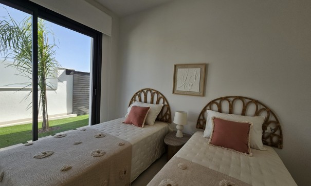 Återförsäljning - Fristående villa -
Los Alcazares