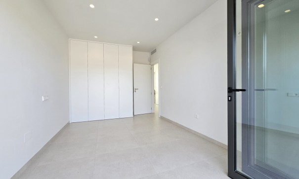 Återförsäljning - Fristående villa -
Los Alcazares