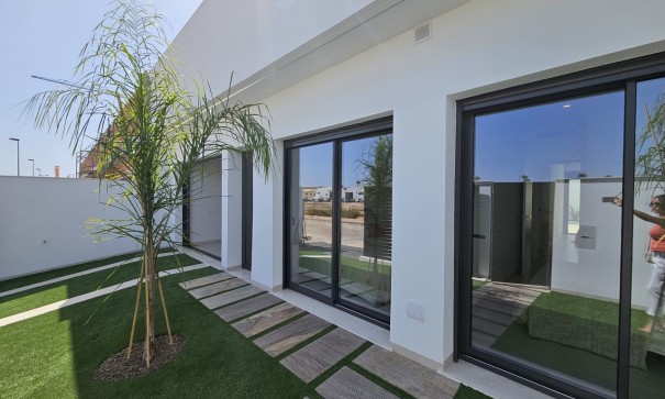 Återförsäljning - Fristående villa -
Los Alcazares