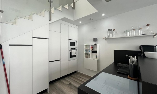 Videresalg - Fritliggende villa -
Los Altos