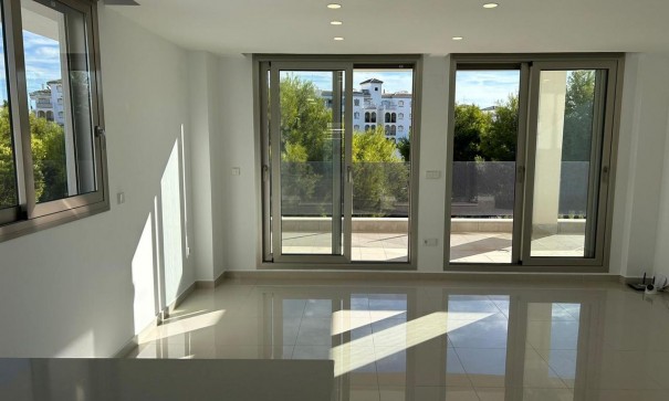 Resale - Wohnung Appartement -
La Zenia