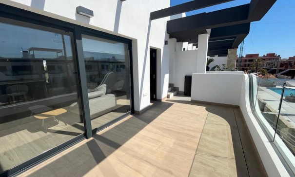 Återförsäljning - Lägenhet lägenhet -
Punta Prima