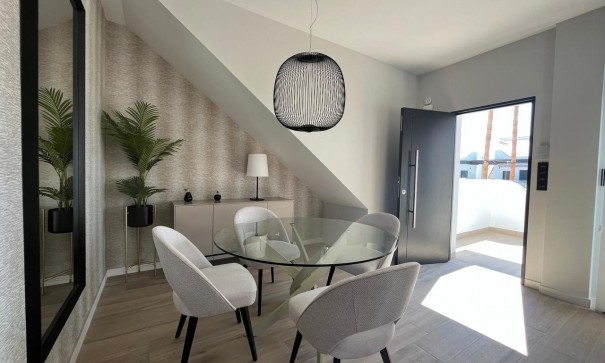 Återförsäljning - Lägenhet lägenhet -
Punta Prima