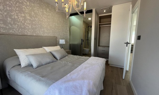 Återförsäljning - Lägenhet lägenhet -
Punta Prima