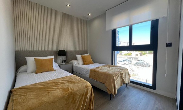 Återförsäljning - Lägenhet lägenhet -
Punta Prima