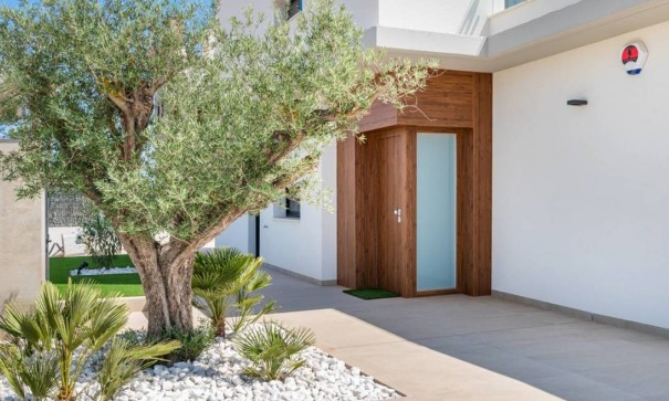 Venta - Chalet Independiente -
Campoamor