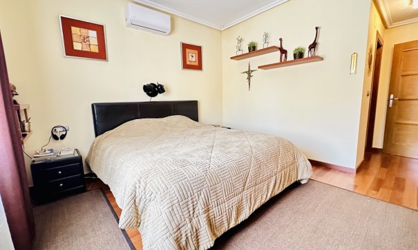 Sprzedaż - Willa wolnostojąca -
Algorfa