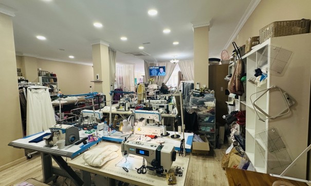 Herverkoop - Commercieel -
Torrevieja